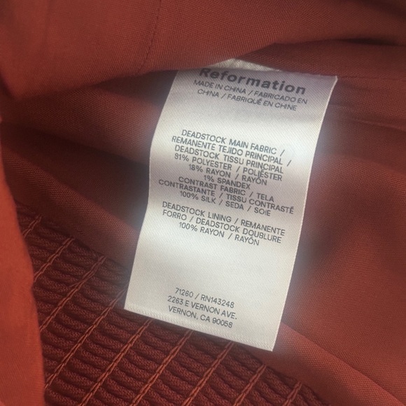 NEW Reformation Melanie Strappy Top Woven Silk Contrast Dark Red | size 0 - Picture 8 of 11